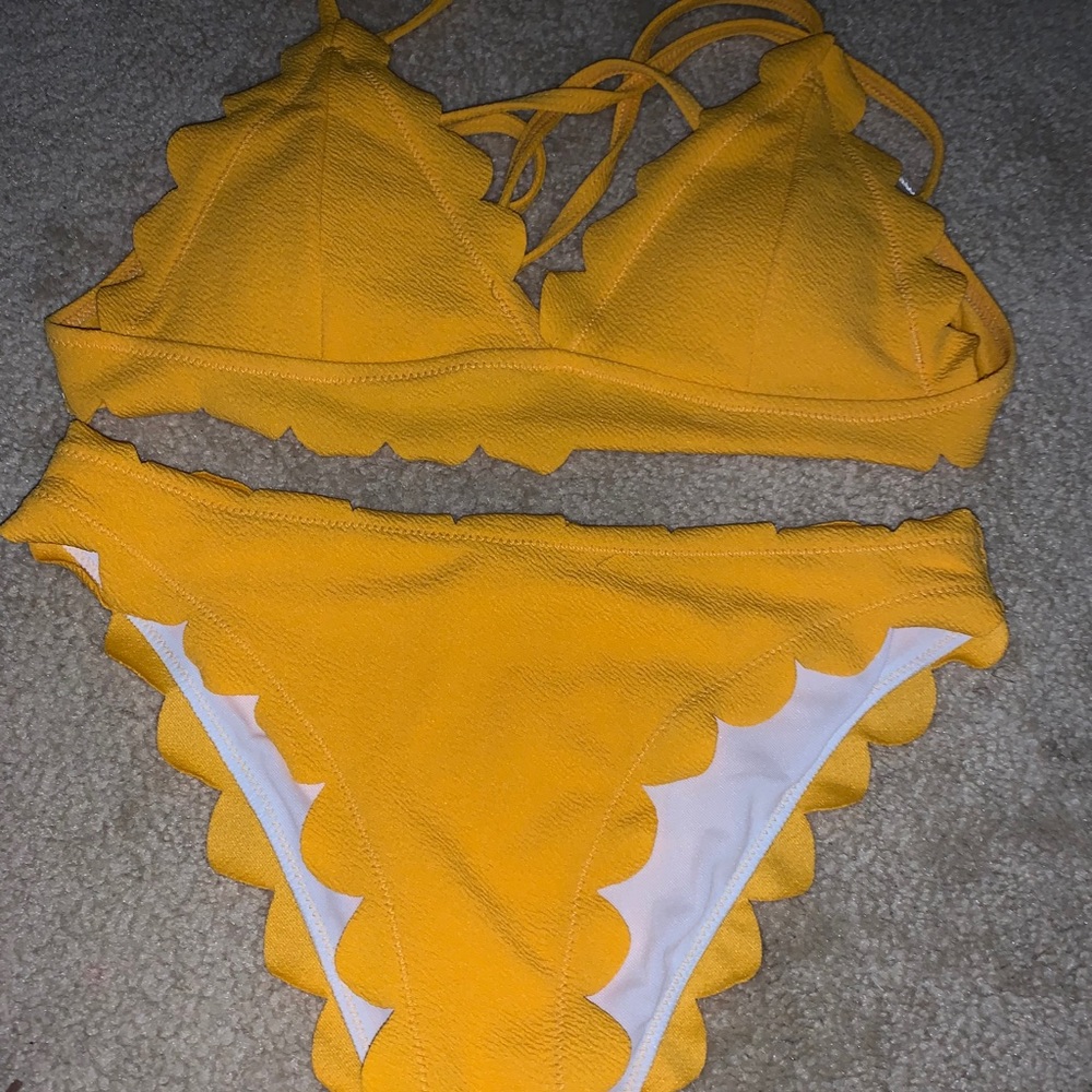 Yellow bikini